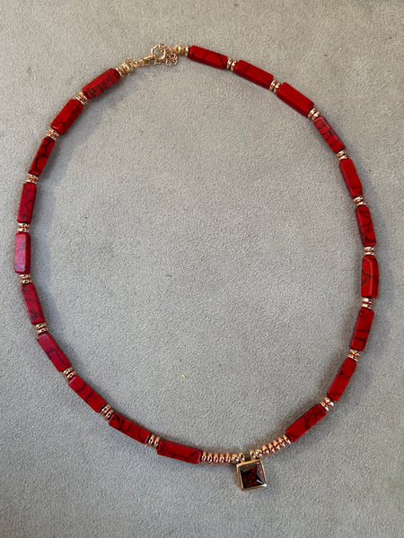 Red Stone Kolye