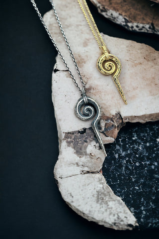 Spiral Sembol Kolye
