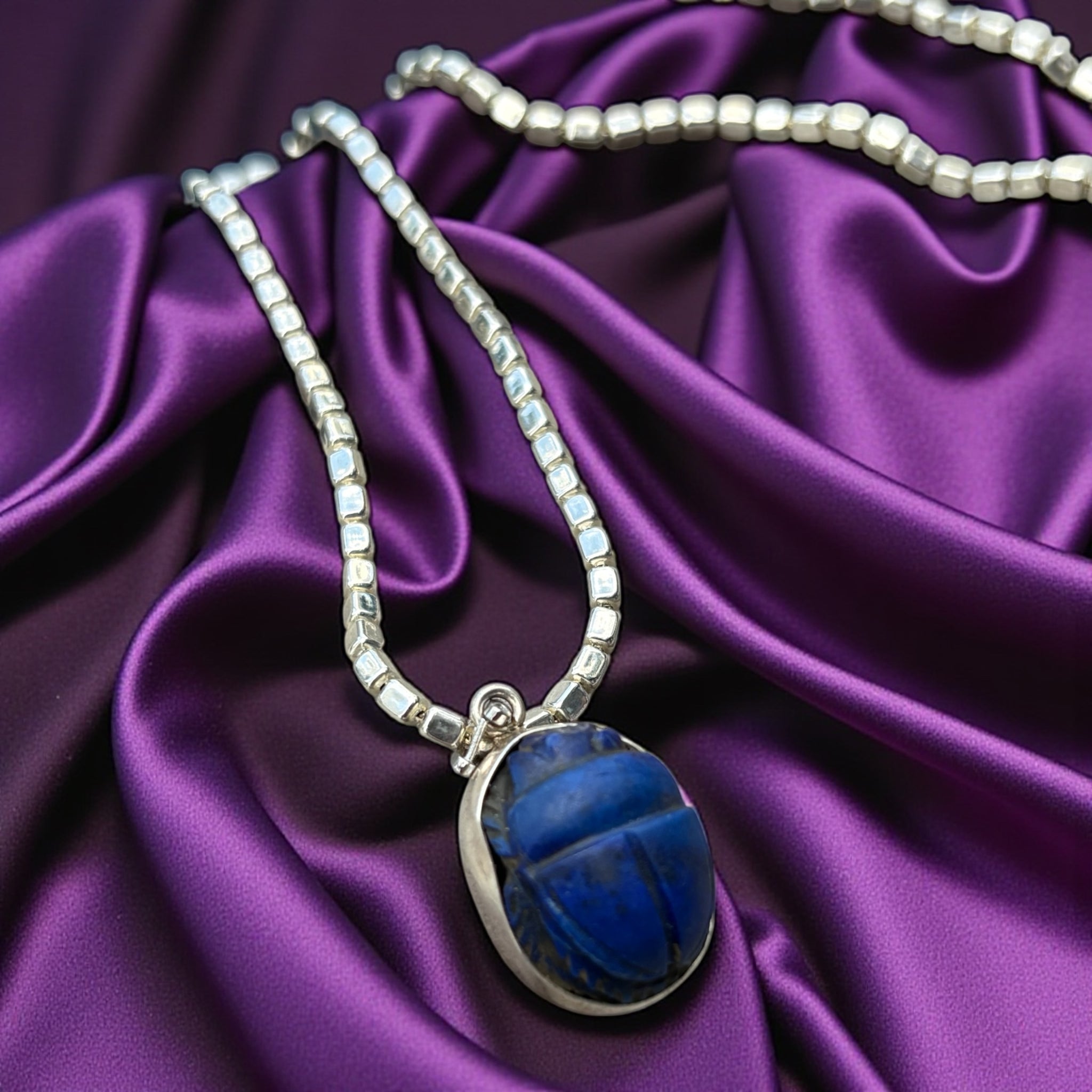 Lapis Scarab Kolye