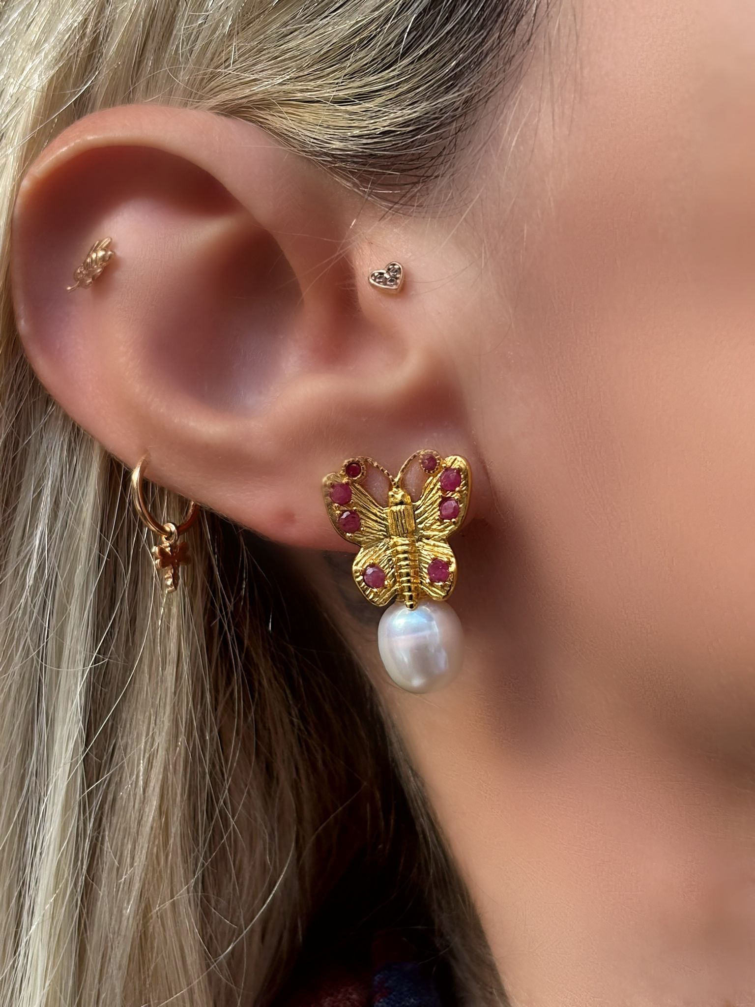 Pearly Butterfly Küpe