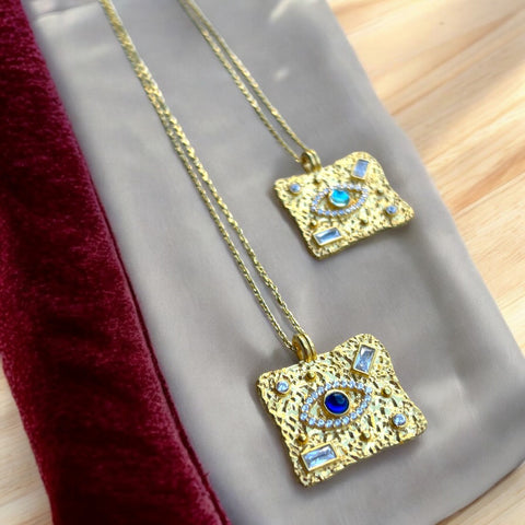 Sparkling Eye Kolye