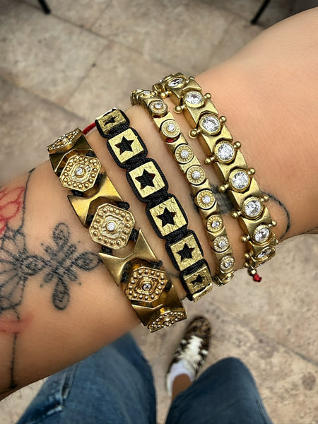 Sacred Alloy Bileklikler