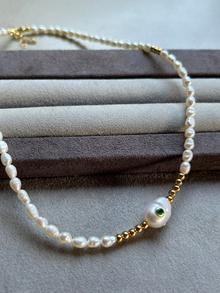 Green Dot Pearl Kolye