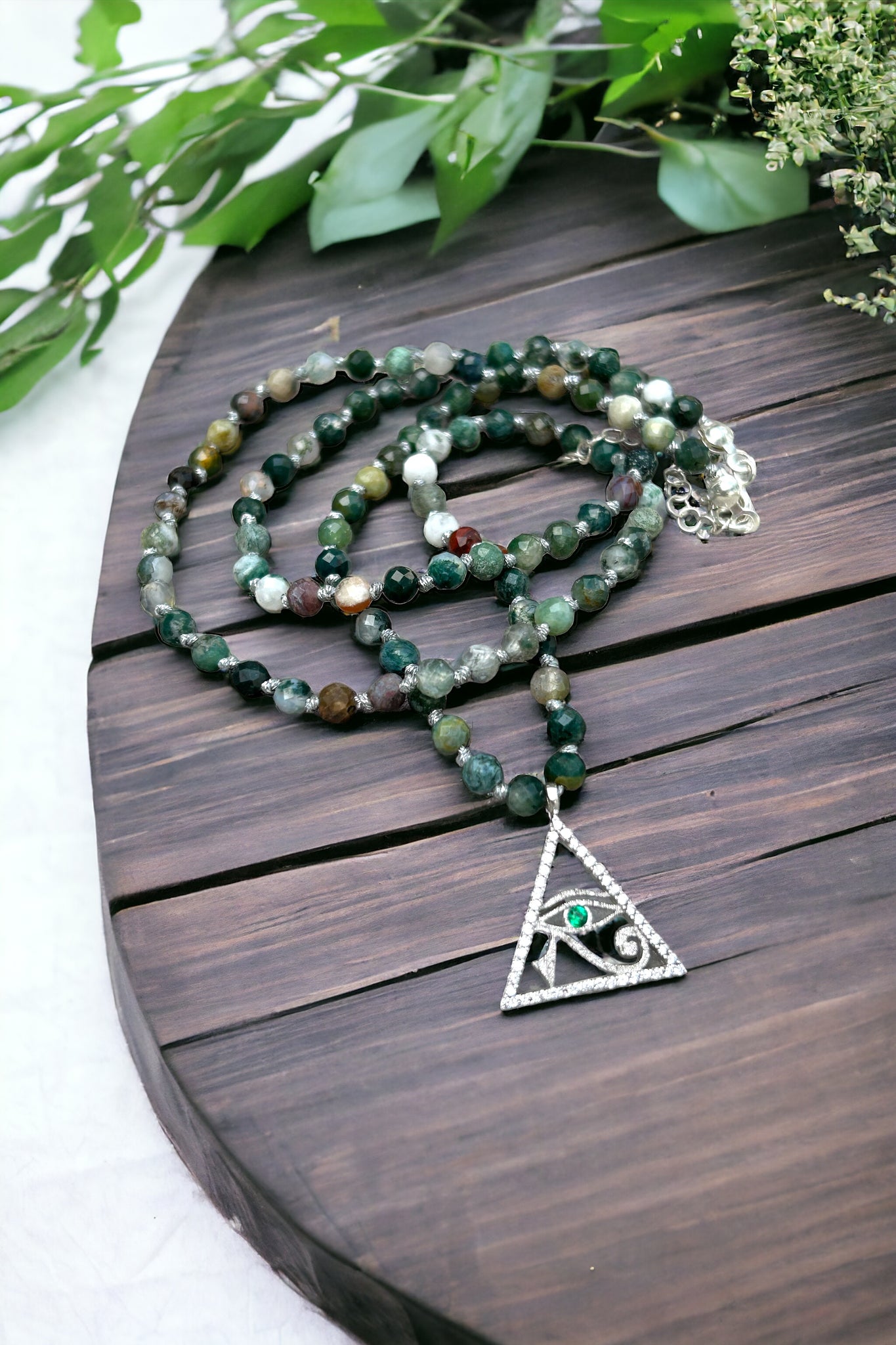 Green Horus Kolye