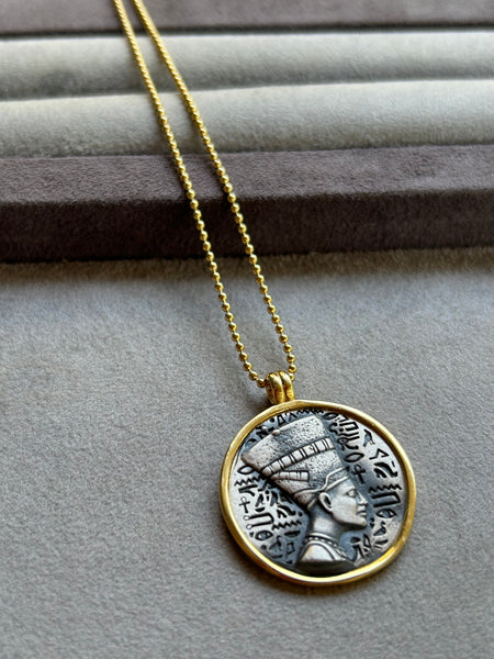 Gold Oksit Nefertiti Kolye