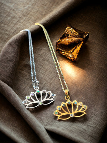 Sedefli Lotus Kolye