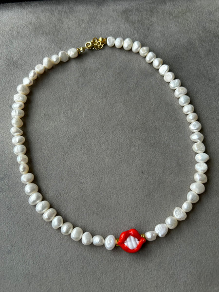 Symbols & Pearl Kolye