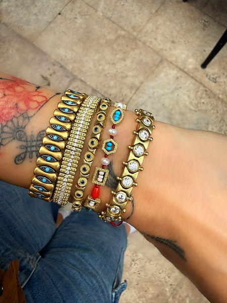 Sacred Blue Alloy Bileklikler