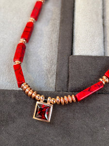 Red Stone Kolye