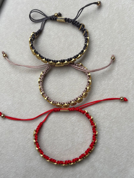 Om Alloy Bileklik