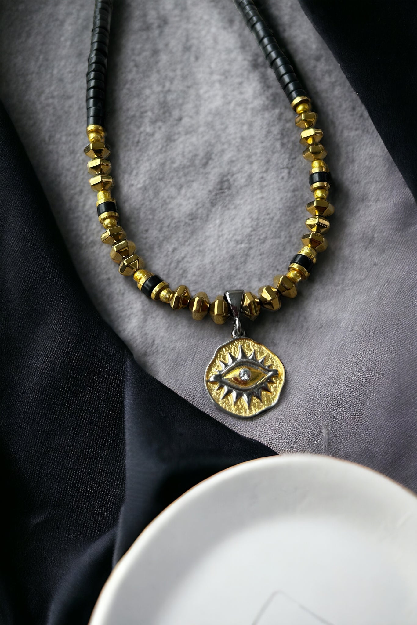 Gold & Black Eye Kolye