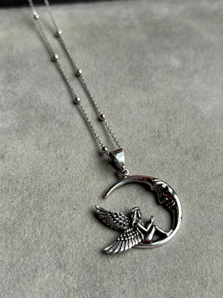 Moon Angel Kolye
