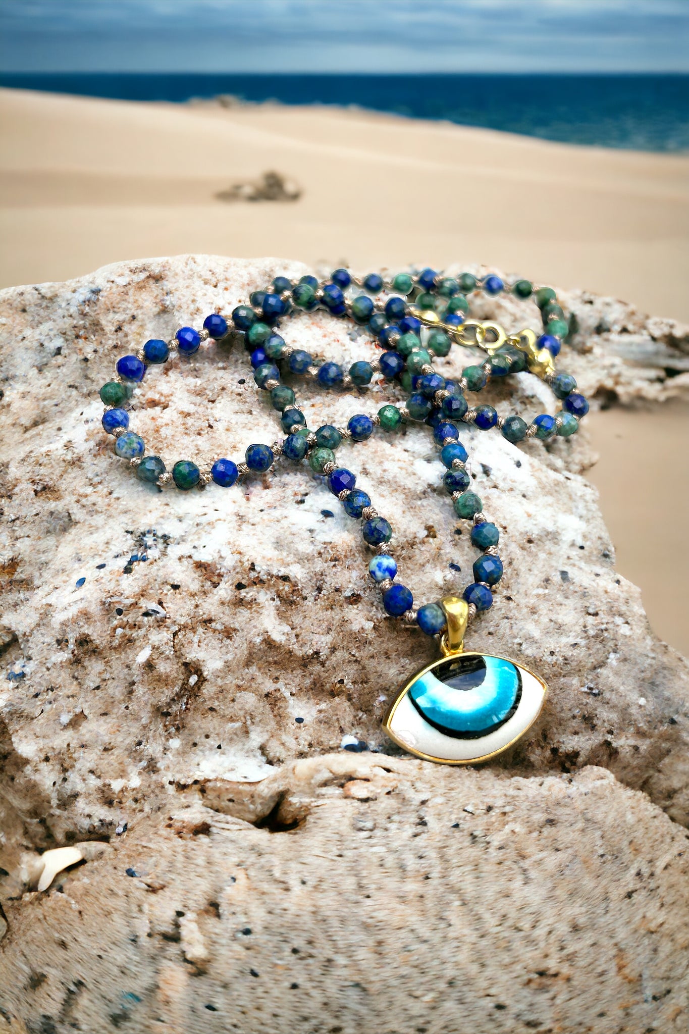 Ocean Eye Knots Kolye