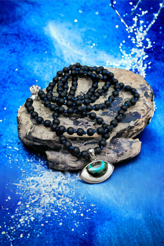 Black Knot Eye Kolye