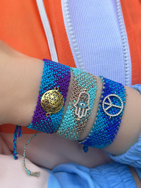 Desenli Makrome Bileklik