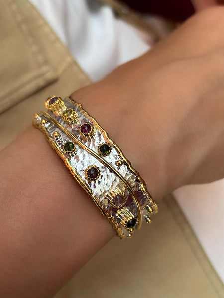 Stony Wonderland Kelepçe