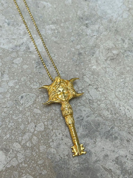 Hecate’s Key Kolye
