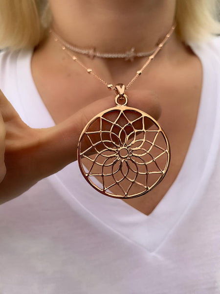 Lotus Kolye