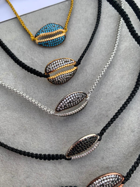 Zirkon Taşlı Kabuk Choker