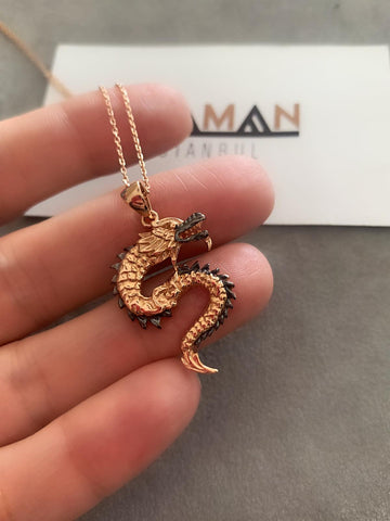 Dragon Kolye