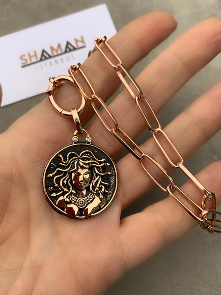 Medusa Kolye