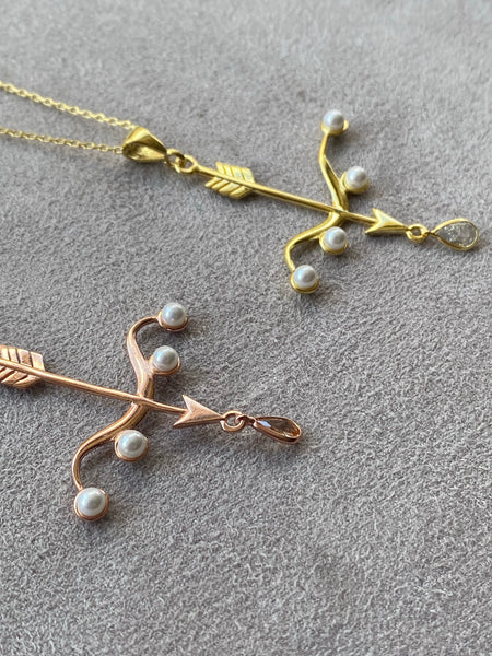 Pearly Arrow Kolye