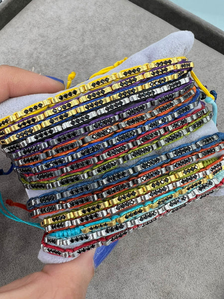 Stony Bones Bileklik