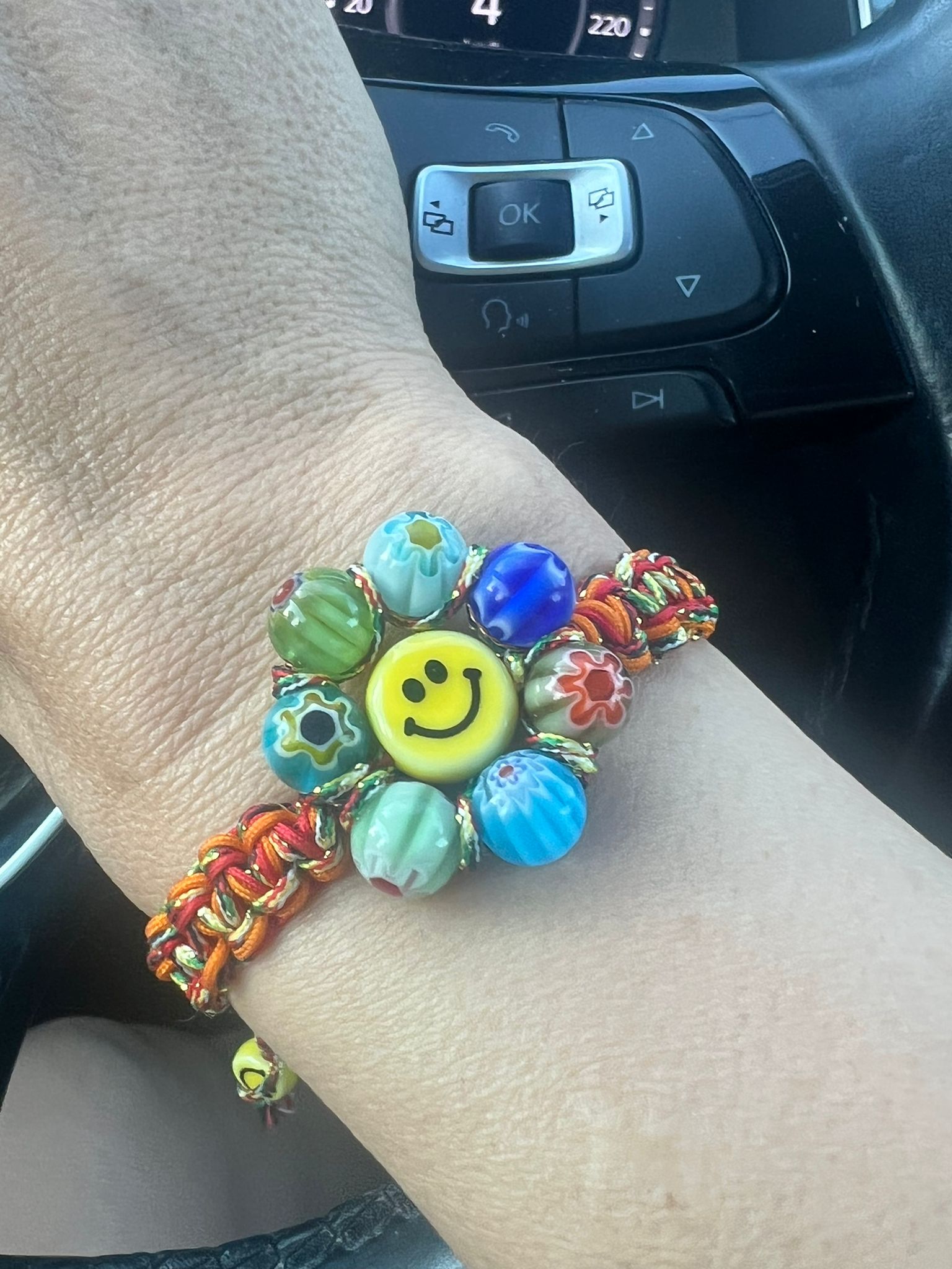 Hippie Smiley Bileklik