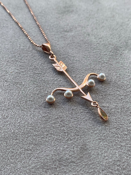 Pearly Arrow Kolye