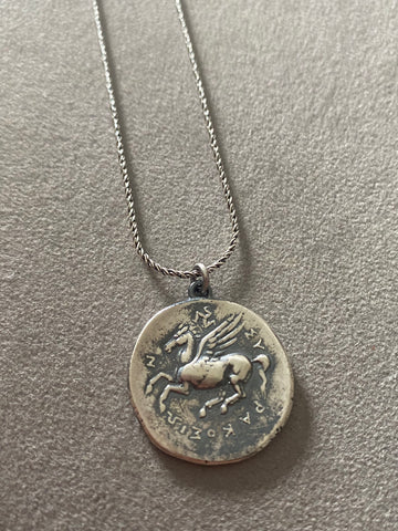 Pegasus Kolye
