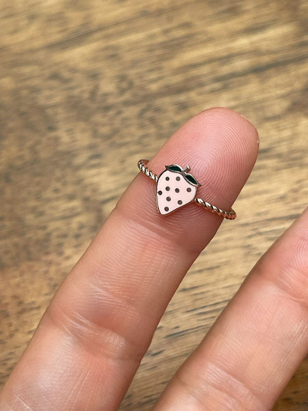 Mineli Macaron Yüzük