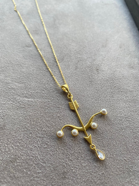 Pearly Arrow Kolye