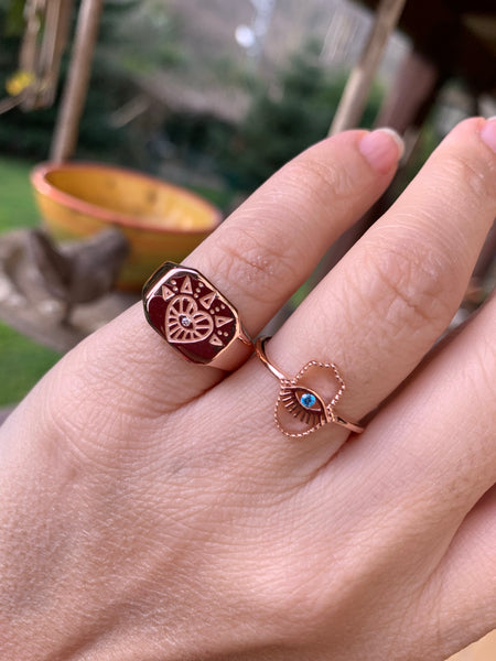 Göz ve Kalp Detaylı Şövalye Yüzük