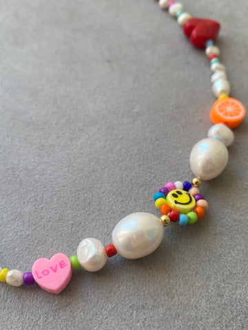 Smiley Flower Kolye