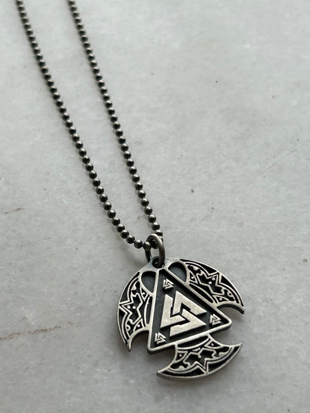 Valknut Madalyon Kolye