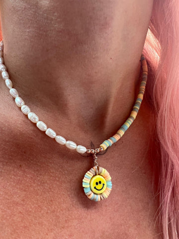 Pastel Smiley Kolye