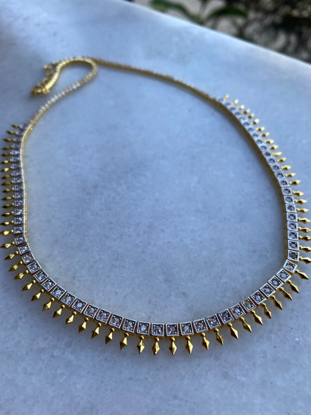 Diamond Spears Kolye