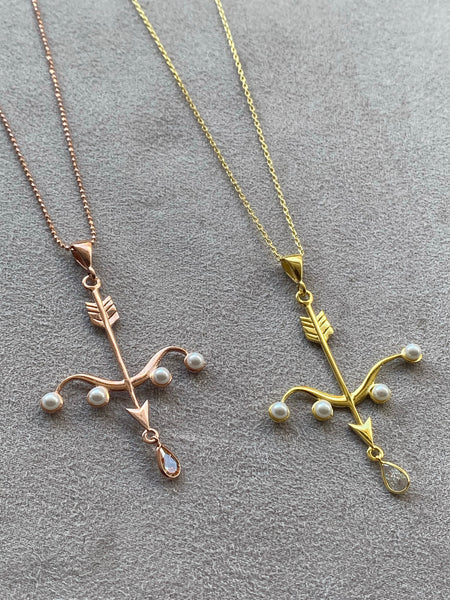 Pearly Arrow Kolye
