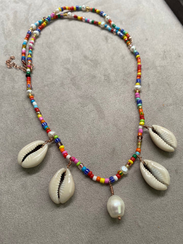 Ibiza Rainbow Shell Kolye