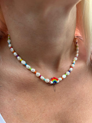 Pearly Rainbow Kolye
