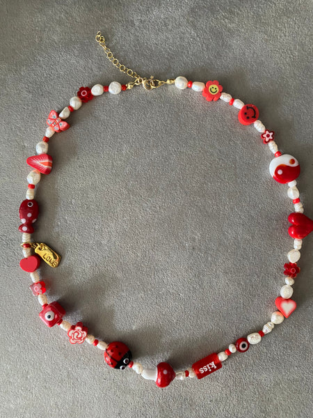 Cherry Kiss Kolye