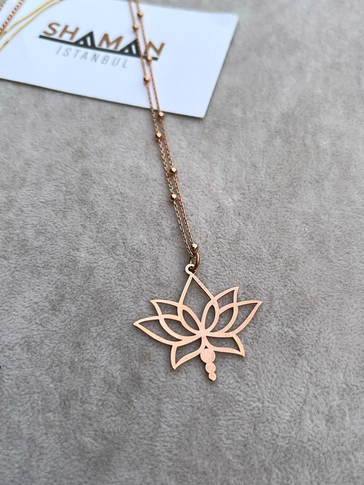 Taç Lotus Kolye