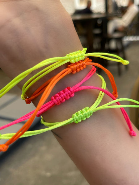 Neon Suyolu İp Bileklik